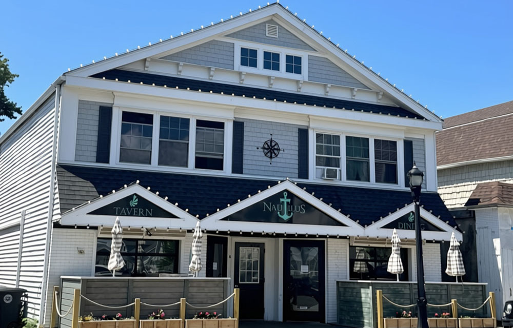 Colonial Properties represents buyer in $910,000 purchase of mixed-use property